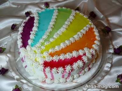 تزیین کیک با ژله و خامه 